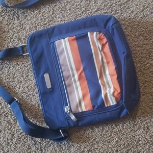 Baggallini crossbody bag
